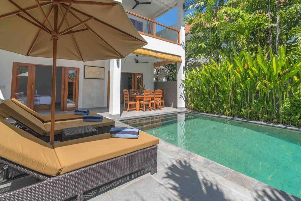 Villa Royal Singaraja Dış mekan fotoğraf
